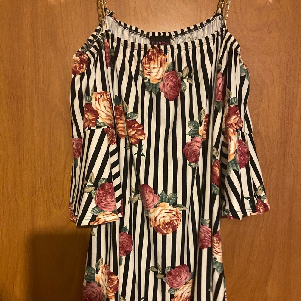 Floral dressy blouse